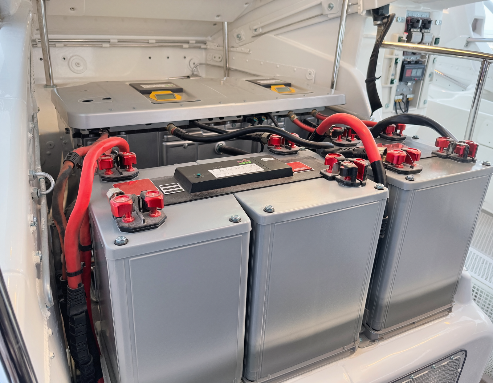 Yacht Battery System